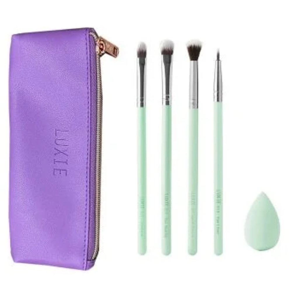 2/40$ NWT  LUXIE  Florals Brush Set
